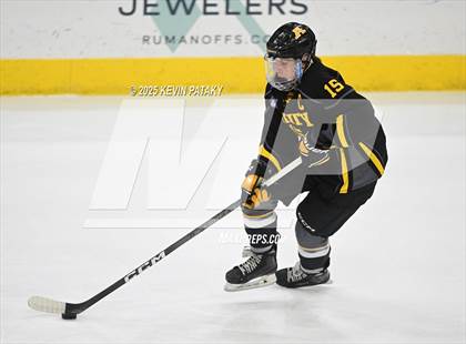 Thumbnail 1 in Amity Regional vs. Cheshire (CIAC DII Semifinal) photogallery.