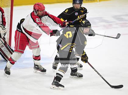 Thumbnail 3 in Amity Regional vs. Cheshire (CIAC DII Semifinal) photogallery.