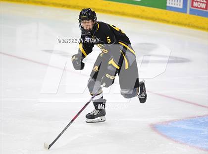 Thumbnail 3 in Amity Regional vs. Cheshire (CIAC DII Semifinal) photogallery.