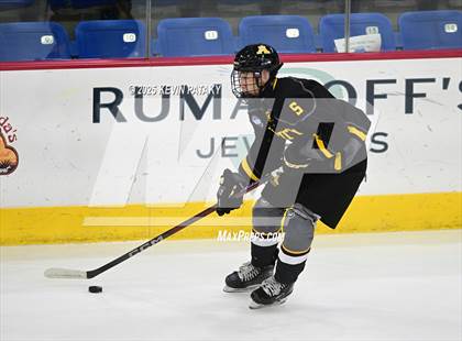 Thumbnail 2 in Amity Regional vs. Cheshire (CIAC DII Semifinal) photogallery.