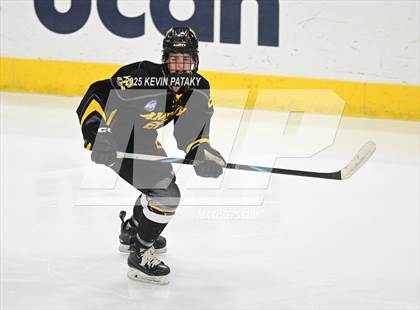 Thumbnail 3 in Amity Regional vs. Cheshire (CIAC DII Semifinal) photogallery.