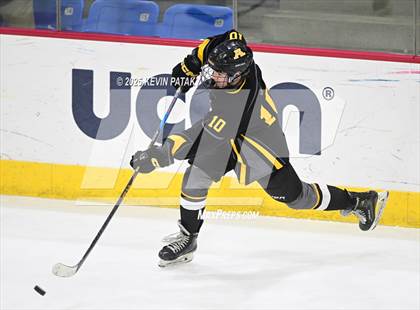 Thumbnail 2 in Amity Regional vs. Cheshire (CIAC DII Semifinal) photogallery.