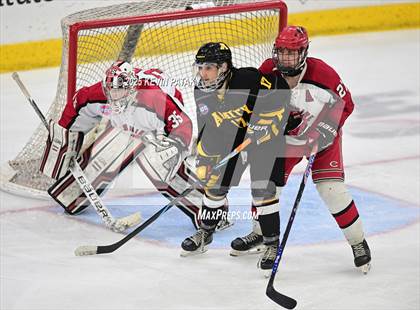 Thumbnail 1 in Amity Regional vs. Cheshire (CIAC DII Semifinal) photogallery.