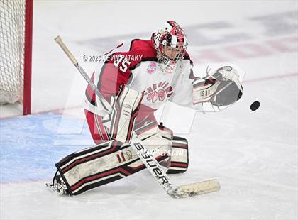 Thumbnail 2 in Amity Regional vs. Cheshire (CIAC DII Semifinal) photogallery.