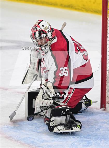 Thumbnail 1 in Amity Regional vs. Cheshire (CIAC DII Semifinal) photogallery.