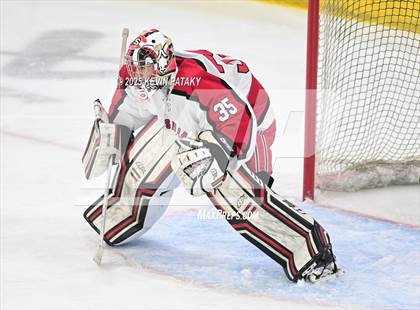 Thumbnail 2 in Amity Regional vs. Cheshire (CIAC DII Semifinal) photogallery.