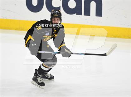 Thumbnail 2 in Amity Regional vs. Cheshire (CIAC DII Semifinal) photogallery.