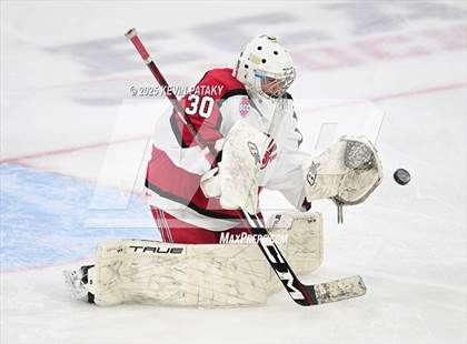 Thumbnail 3 in Amity Regional vs. Cheshire (CIAC DII Semifinal) photogallery.