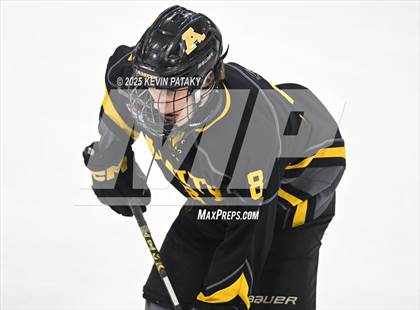 Thumbnail 3 in Amity Regional vs. Cheshire (CIAC DII Semifinal) photogallery.