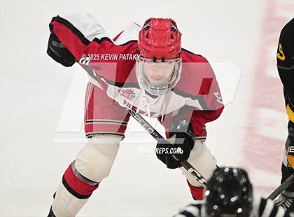 Thumbnail 2 in Amity Regional vs. Cheshire (CIAC DII Semifinal) photogallery.