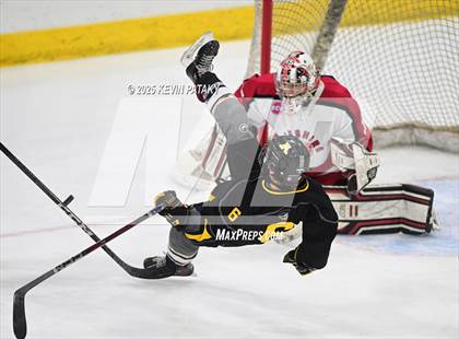 Thumbnail 2 in Amity Regional vs. Cheshire (CIAC DII Semifinal) photogallery.