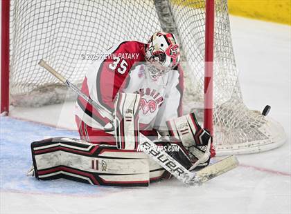 Thumbnail 2 in Amity Regional vs. Cheshire (CIAC DII Semifinal) photogallery.