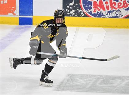 Thumbnail 3 in Amity Regional vs. Cheshire (CIAC DII Semifinal) photogallery.