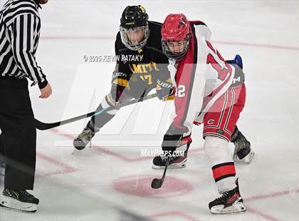 Thumbnail 3 in Amity Regional vs. Cheshire (CIAC DII Semifinal) photogallery.