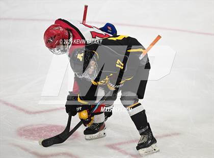 Thumbnail 2 in Amity Regional vs. Cheshire (CIAC DII Semifinal) photogallery.