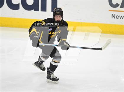Thumbnail 2 in Amity Regional vs. Cheshire (CIAC DII Semifinal) photogallery.