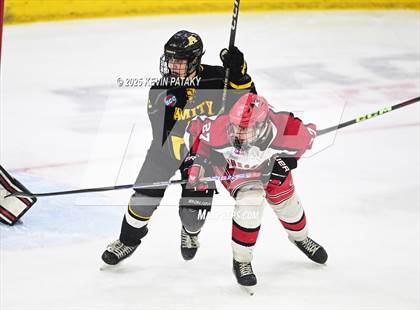 Thumbnail 1 in Amity Regional vs. Cheshire (CIAC DII Semifinal) photogallery.