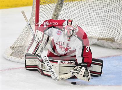 Thumbnail 2 in Amity Regional vs. Cheshire (CIAC DII Semifinal) photogallery.