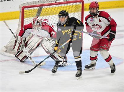 Thumbnail 2 in Amity Regional vs. Cheshire (CIAC DII Semifinal) photogallery.