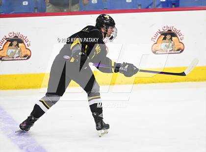 Thumbnail 3 in Amity Regional vs. Cheshire (CIAC DII Semifinal) photogallery.