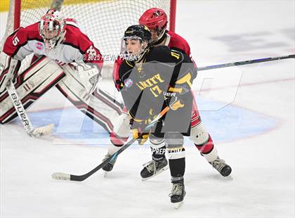 Thumbnail 2 in Amity Regional vs. Cheshire (CIAC DII Semifinal) photogallery.
