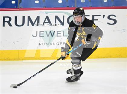 Thumbnail 2 in Amity Regional vs. Cheshire (CIAC DII Semifinal) photogallery.