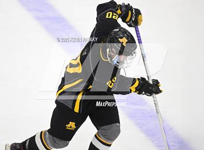 Thumbnail 3 in Amity Regional vs. Cheshire (CIAC DII Semifinal) photogallery.