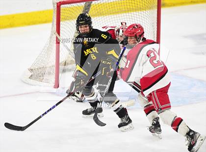 Thumbnail 3 in Amity Regional vs. Cheshire (CIAC DII Semifinal) photogallery.