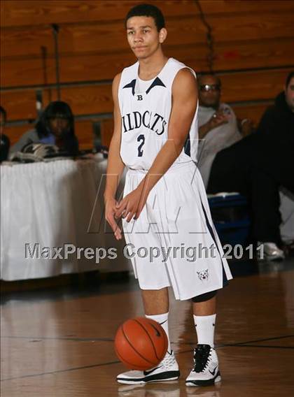 Thumbnail 3 in Acorn Social Justice vs John Bowne (Queens Jam Christmas Classic) photogallery.
