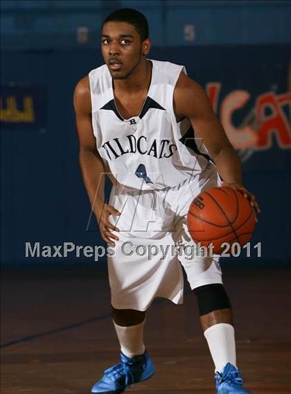 Thumbnail 3 in Acorn Social Justice vs John Bowne (Queens Jam Christmas Classic) photogallery.