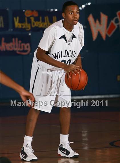 Thumbnail 1 in Acorn Social Justice vs John Bowne (Queens Jam Christmas Classic) photogallery.