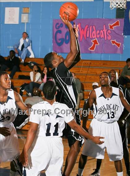 Thumbnail 1 in Acorn Social Justice vs John Bowne (Queens Jam Christmas Classic) photogallery.