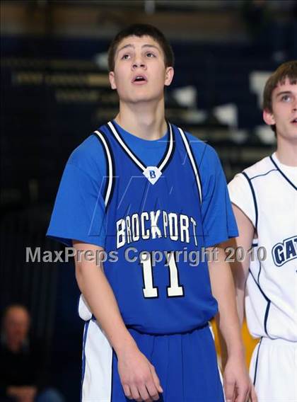 Thumbnail 2 in Brockport @ Gates-Chili photogallery.