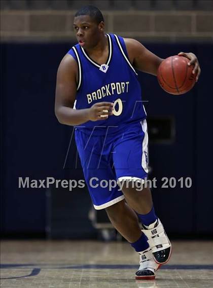Thumbnail 1 in Brockport @ Gates-Chili photogallery.