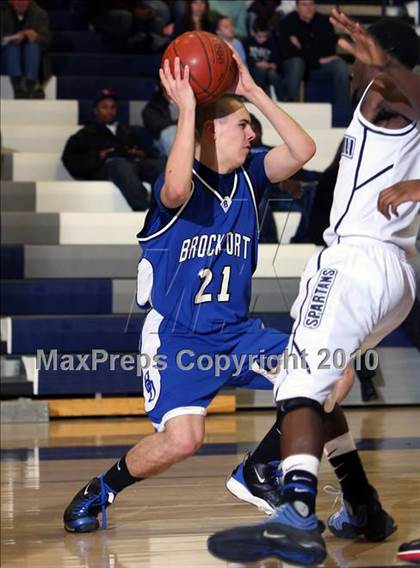 Thumbnail 2 in Brockport @ Gates-Chili photogallery.