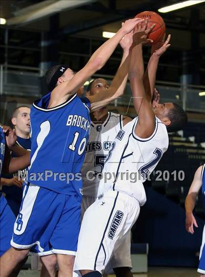 Thumbnail 3 in Brockport @ Gates-Chili photogallery.