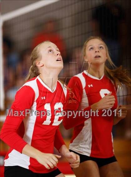 Thumbnail 1 in Lakewood @ Regis Jesuit photogallery.