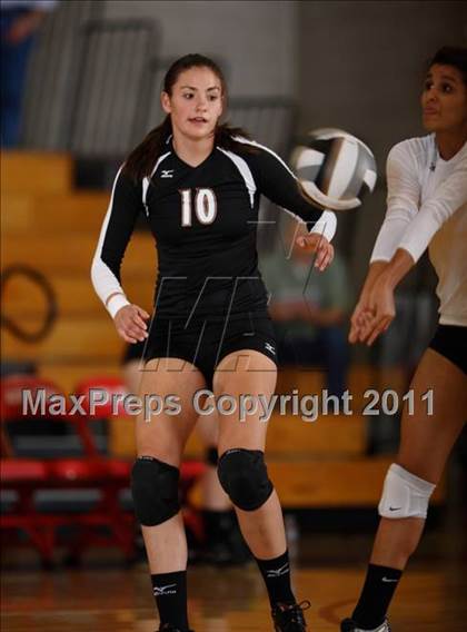 Thumbnail 2 in Lakewood @ Regis Jesuit photogallery.