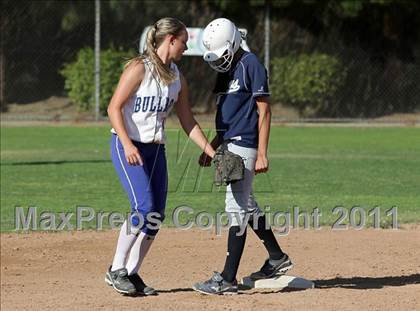 Thumbnail 1 in Crescenta Valley @ Burbank photogallery.