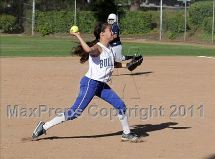 Thumbnail 1 in Crescenta Valley @ Burbank photogallery.