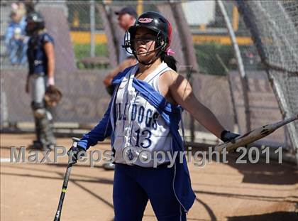 Thumbnail 3 in Crescenta Valley @ Burbank photogallery.