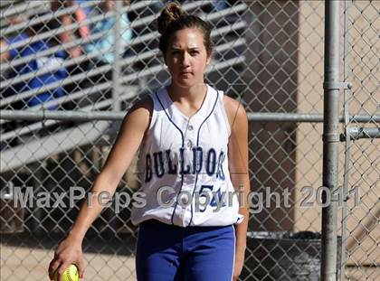 Thumbnail 1 in Crescenta Valley @ Burbank photogallery.