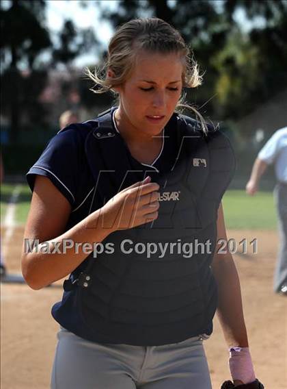 Thumbnail 1 in Crescenta Valley @ Burbank photogallery.