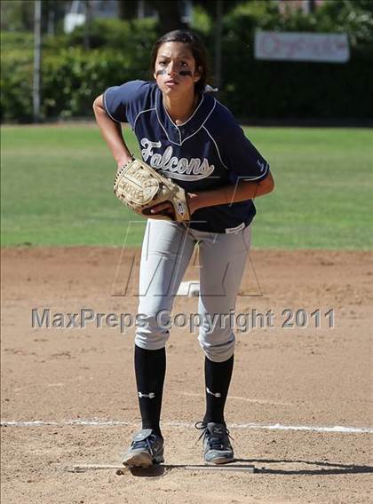 Thumbnail 3 in Crescenta Valley @ Burbank photogallery.