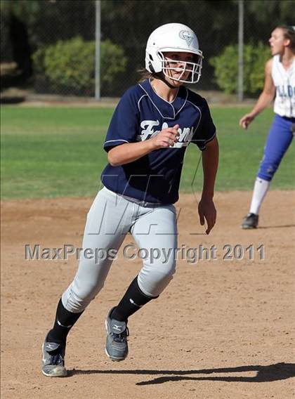 Thumbnail 3 in Crescenta Valley @ Burbank photogallery.