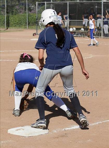 Thumbnail 1 in Crescenta Valley @ Burbank photogallery.