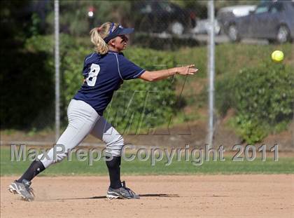 Thumbnail 3 in Crescenta Valley @ Burbank photogallery.