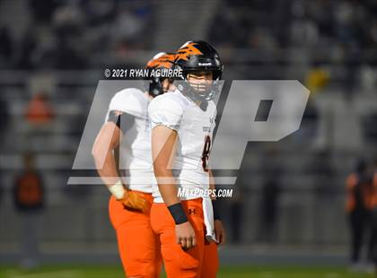 Thumbnail 1 in Apple Valley @ Roosevelt (CIF SS D3 Semifinal) photogallery.
