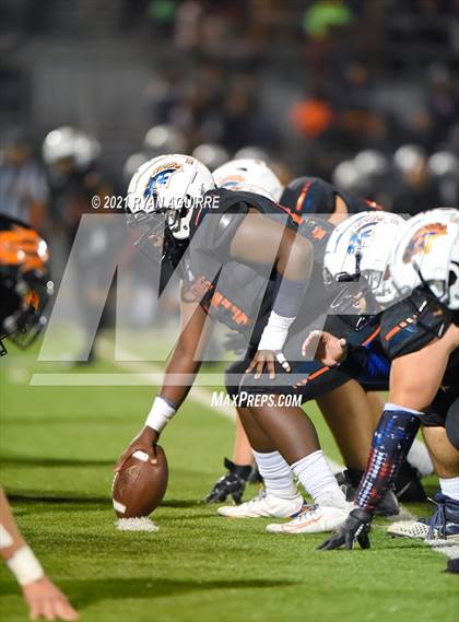 Thumbnail 2 in Apple Valley @ Roosevelt (CIF SS D3 Semifinal) photogallery.