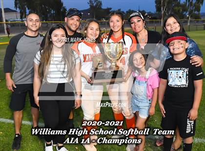 Thumbnail 2 in Williams vs San Manuel (AIA 1A Final - Awards) photogallery.